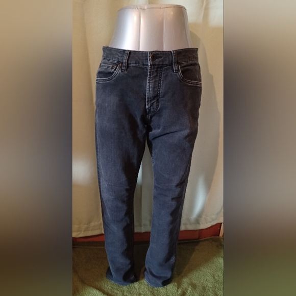 A Joseph Abboud Slim Fit Black Jeans - Picture 3 of 14